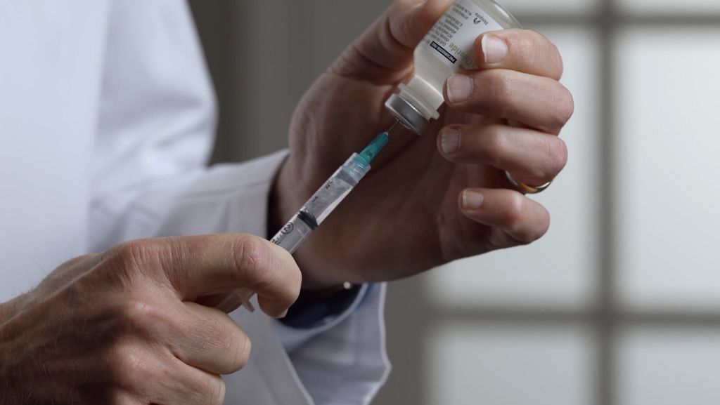 Thumbnail - DAXXIFY® Reconstitution Instructions